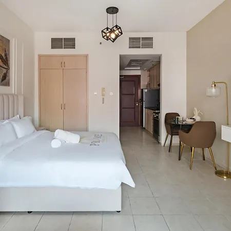 Luxury Studio Near Battua Mall Dubai Esterno foto