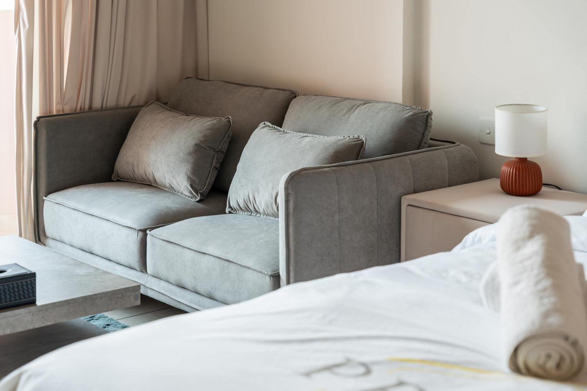 Appartamento Luxury Near Battua Mall *